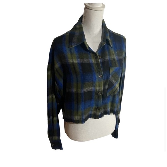 Mimosa Blue/Green/Black Cropped Flannel Shirt, size M - Picture 5 of 8